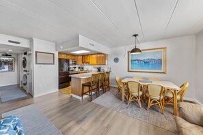 Dining - Sea Horse 306 by Seaside Vacations & Sales (Ocean City)