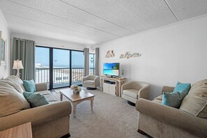 TV, DVD player