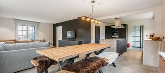 Villa Amelie -- Modern Villa @ the Beach w. Garden