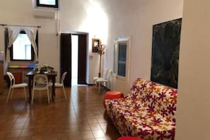 Living area - Domus Puritatis (Gallipoli)
