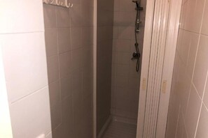 Douche, bidet
