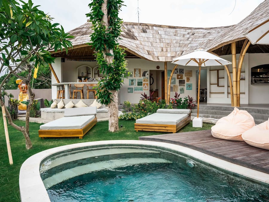 2 piscinas al aire libre