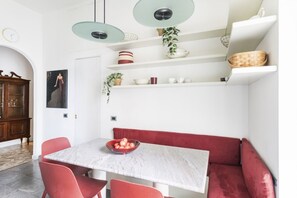 Dining - Easylife - Bright and spacious residence in the center of Milan (Milan)