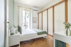 2 bedrooms, WiFi, bed sheets