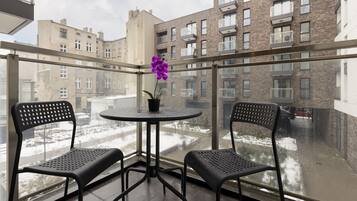 Apartment, 1 Bedroom, Balcony | Courtyard view