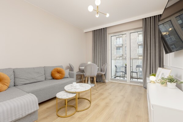 Appartement, 1 chambre, balcon | Salle de séjour