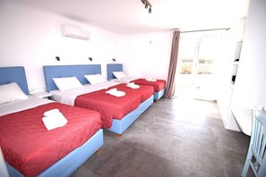 WiFi, bed sheets
