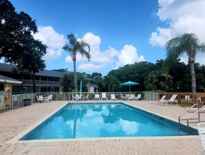 Außenpool, beheizter Pool