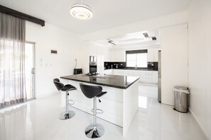 Private kitchen - Spacious Villa • Private pool + Events welcome (Higuey ,la Altagracia Dominican Republic)