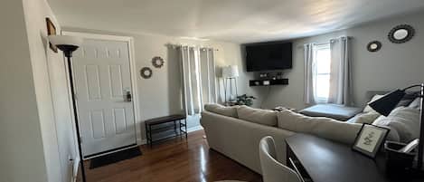 TV