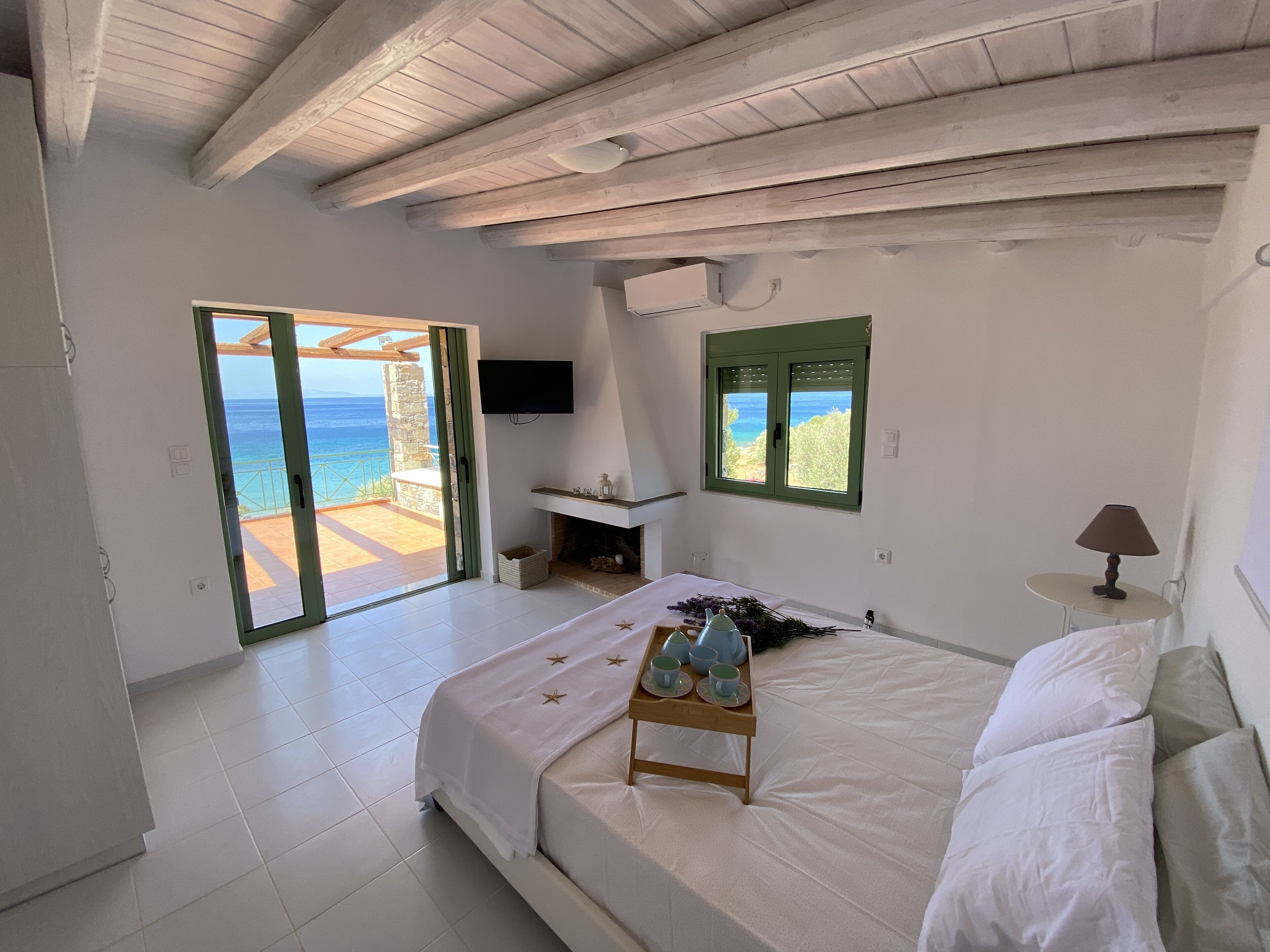 Fer et planche à repasser, Wi-Fi, draps fournis