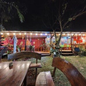 Property grounds - Bungalows El Pindó (Colonia Alberdi)