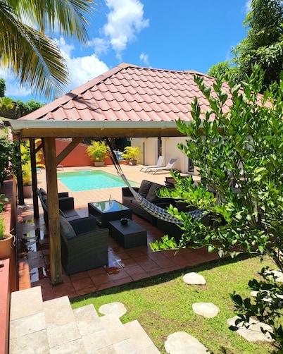 Villa Belle Anse, 10 Pers, Piscine Privée, 400m à Pied Plage. Proche Commodité