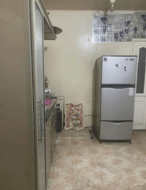 Comfort Apartment | Private kitchen | Fridge, stovetop, coffee/tea maker, eco-friendly cleaning products