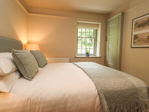 3 bedrooms, individually decorated, individually furnished, free WiFi - Upper Lodge (Windermere)