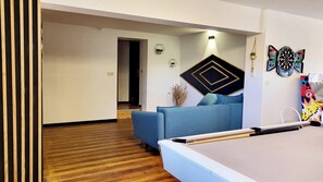 Games room - Maison de Campagne Dans le Gard à 10 min de Bagnol-sur-cèze ! (Saint-André-d'Orélagues)