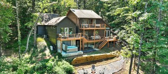 Mountain-Top Adventure meets Picturesque Retreat