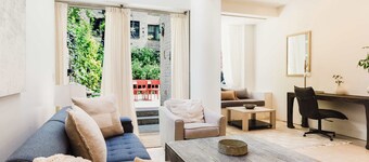 The Diplomat #1 - Boutique Designer Duplex