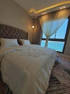 1 bedroom - A Luxurious Sea View 1 Bedroom Apartment (Al HIDD)