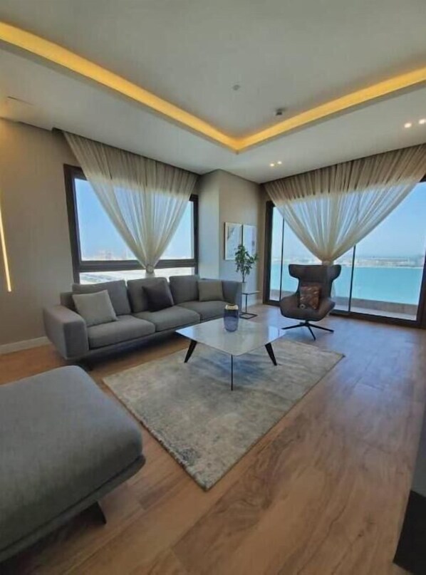 Living area - A luxurious sea view 2 bedrooms apartment (Al HIDD)