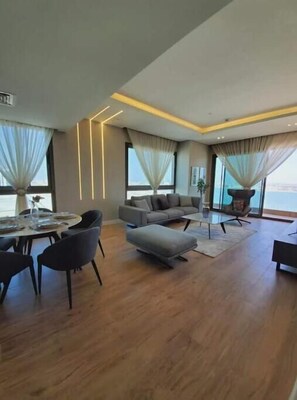 Living area - A luxurious sea view 2 bedrooms apartment (Al HIDD)