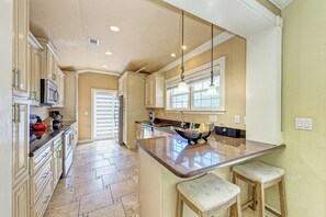 Property amenity - Anna Maria Island Surfside Bungalow (Holmes Beach)