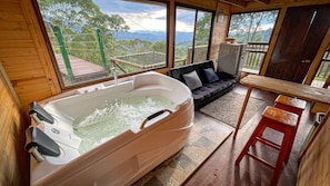 Luxury Chalet | Living area - Glamping Magic Love (San Francisco)