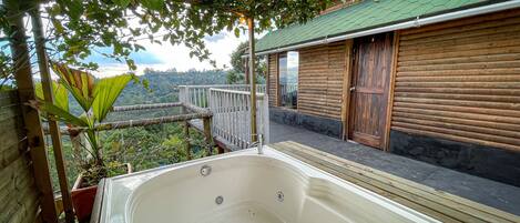 Deluxe Chalet | Terrace/patio