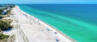 Bradenton Beach Club Bliss-2 Bedroom-2 Bathroom Condo-2 Pools-hottub-private Beach Access