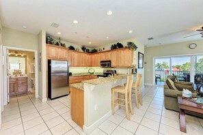 Apartment (3 Bedrooms) | Property amenity - Bradenton Beach Club Bliss-2 Bedroom-2 Bathroom Condo-2 Pools-hottub-private Beach Access (Bradenton Beach)