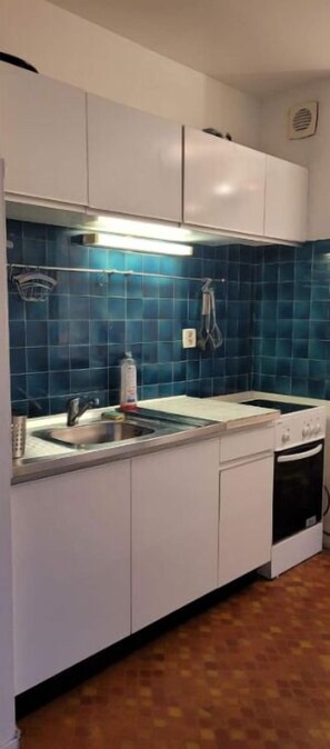 Private kitchen - 20 min Paris, 2min Bois de Vincennes (Saint-Maurice)