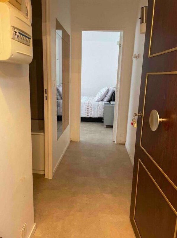 Interior - 20 min Paris, 2min Bois de Vincennes (Saint-Maurice)