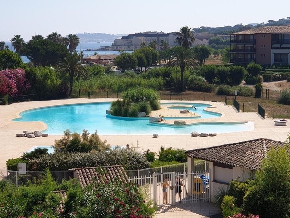 Piscine extérieure