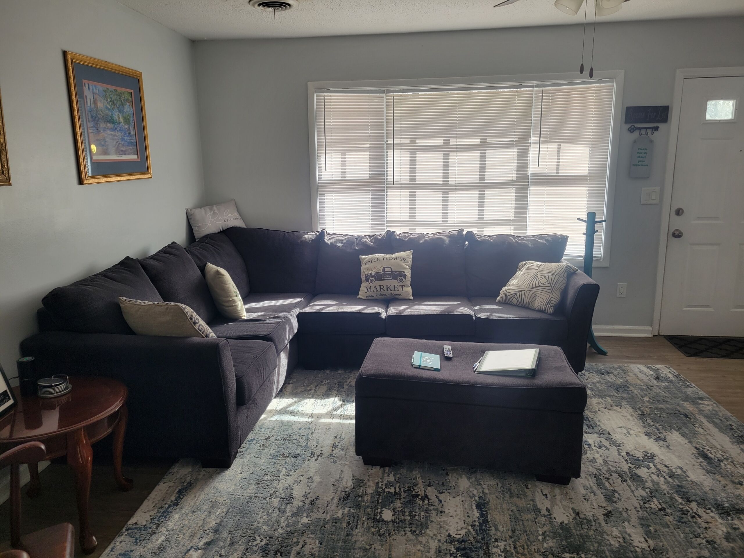 Convenient 3 Bedroom Home with Patio 