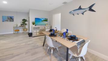 Presidential Apartment, 2 Bedrooms, Kitchenette | Living area | 50-inch LCD TV with digital channels, Netflix, Hulu