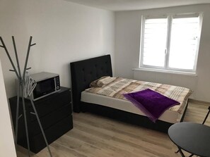 1 bedroom, WiFi, bed sheets - Sahra 1zi. Wohnung Arheilgen (Darmstadt)