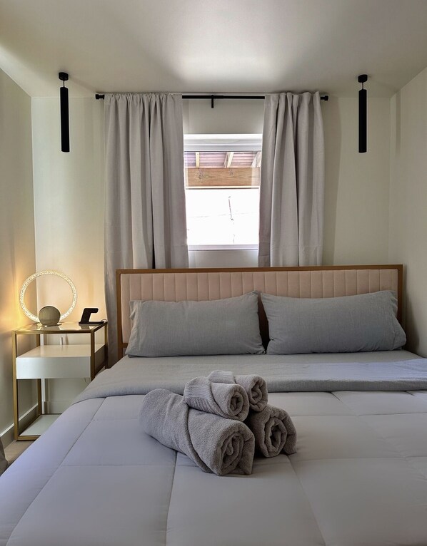 1 bedroom, iron/ironing board, bed sheets