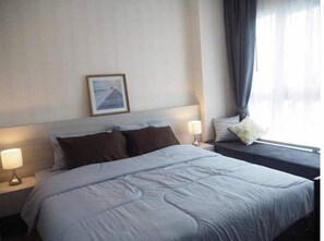1 bedroom, in-room safe, iron/ironing board, free WiFi