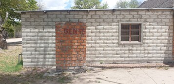 Deluxe Tent | Bathroom | Shower