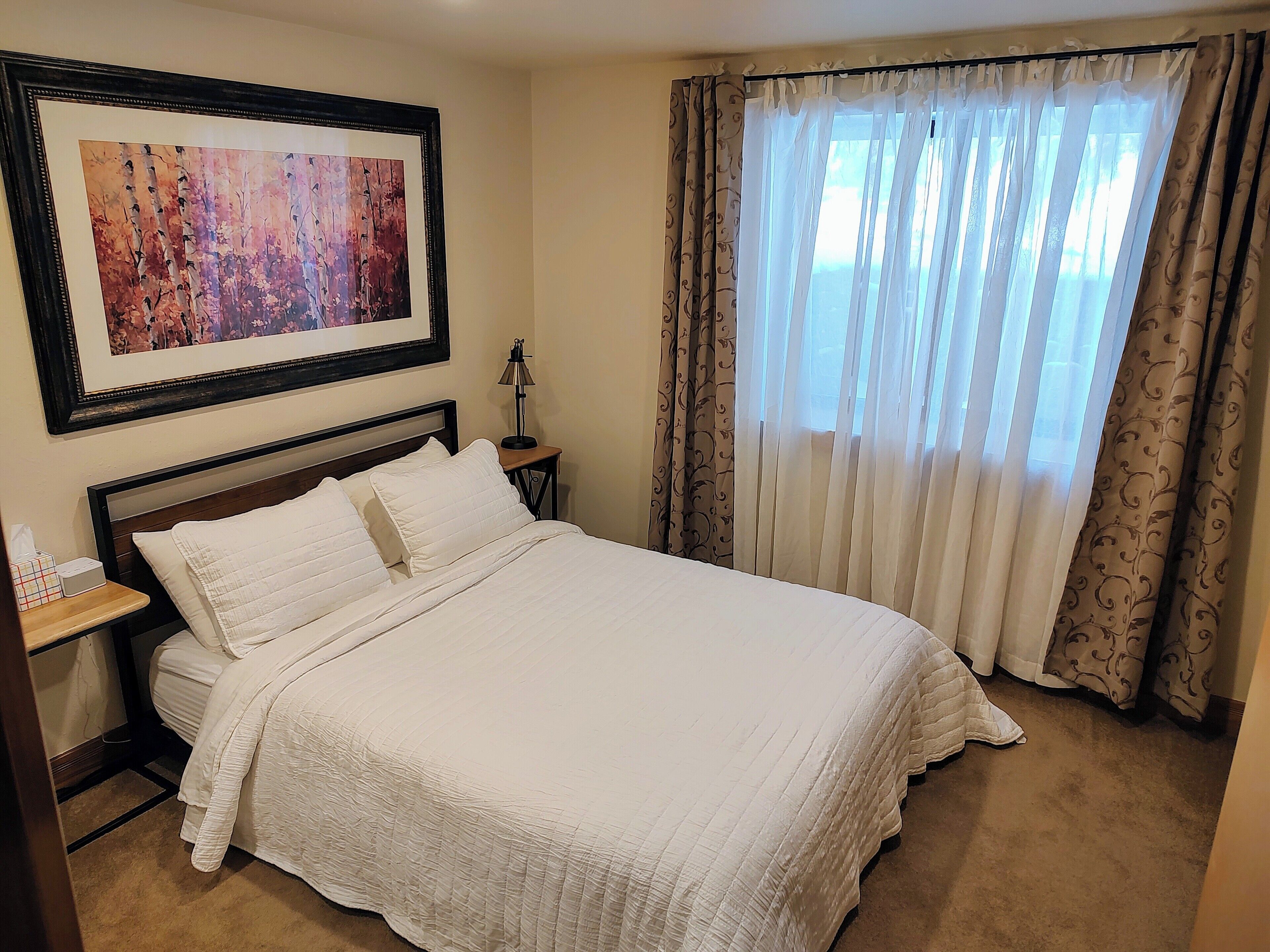 2 soverom, skrivebord, wi-fi (inkludert) og sengetøy