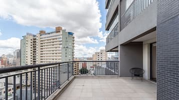 Exclusive Studio | Property grounds