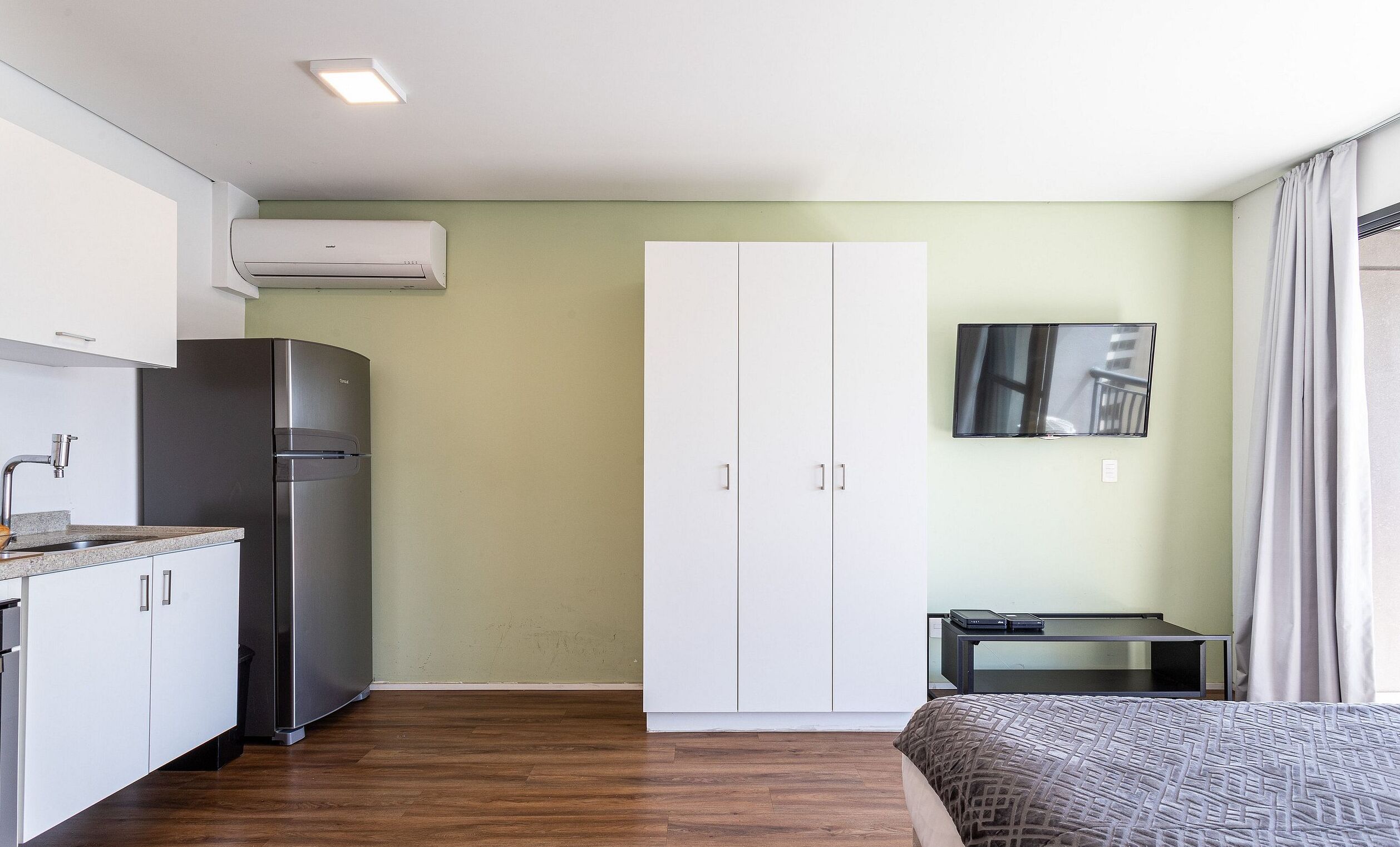 Estúdio | Wi-Fi de cortesia, roupa de cama