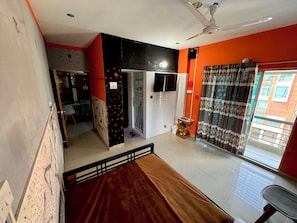 Free WiFi, bed sheets - Hostel by zoo family (Dhaka)