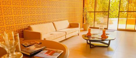 Deluxe Apartment | Interior