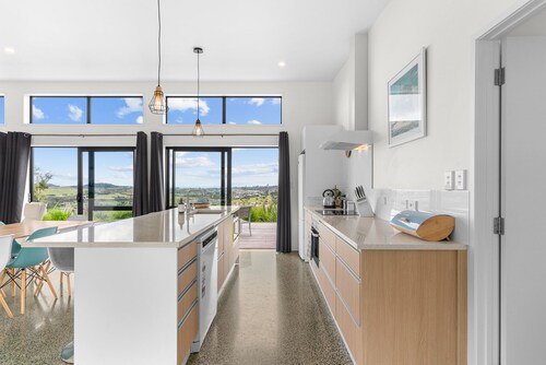 Mangawhai Magic - Mangawhai Heads Holiday Home