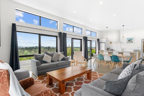 Mangawhai Magic - Mangawhai Heads Holiday Home