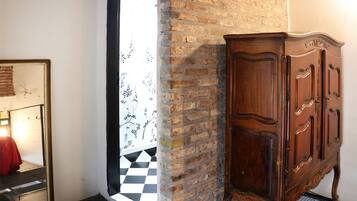 City Double Room | Bathroom