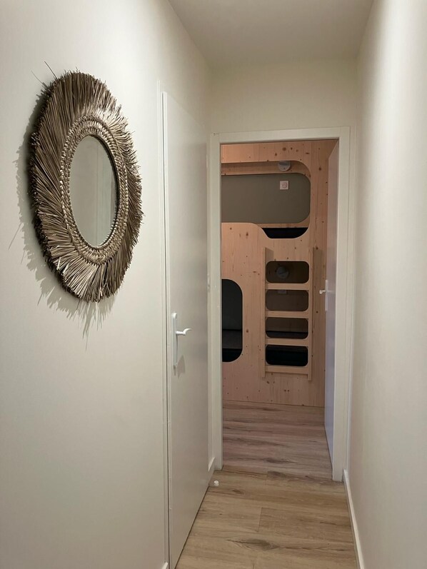 Interior - Appartement Idéal Famille, Belle VUE Mer, Plage du Capelan Accessible à Pieds! (Bandol)