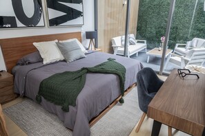 3 soverom, strykejern/-brett, wi-fi og sengetøy