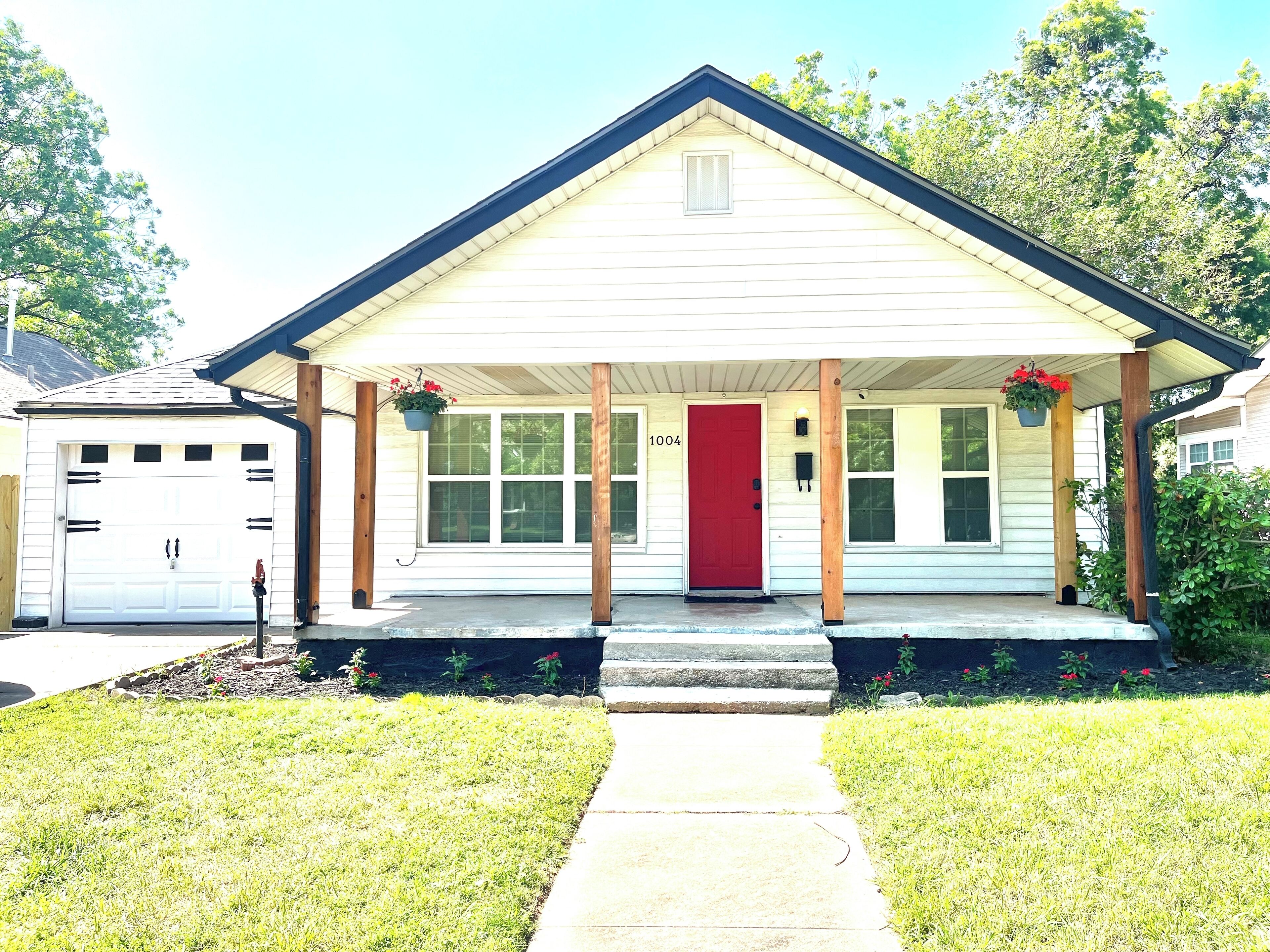 Charming 2-BR Home in Lawton’s Historic Old Town North, Minutes from Fort Sill
